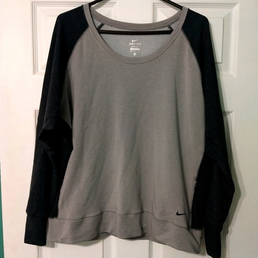 Nike Sweatshirt